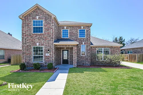 710 Shady Meadow Ln Photo 1