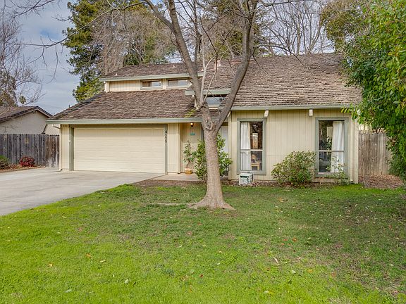 2nd image of 4009 Cuevas Ct