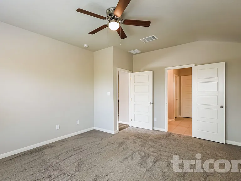 13519 Paxton Blvd — Photo 8