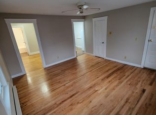 61 Meadow St, Pawtucket, RI 02860