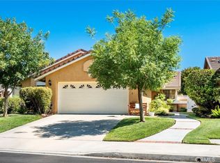 23610 Maricio Dr, Santa Clarita, CA 91355