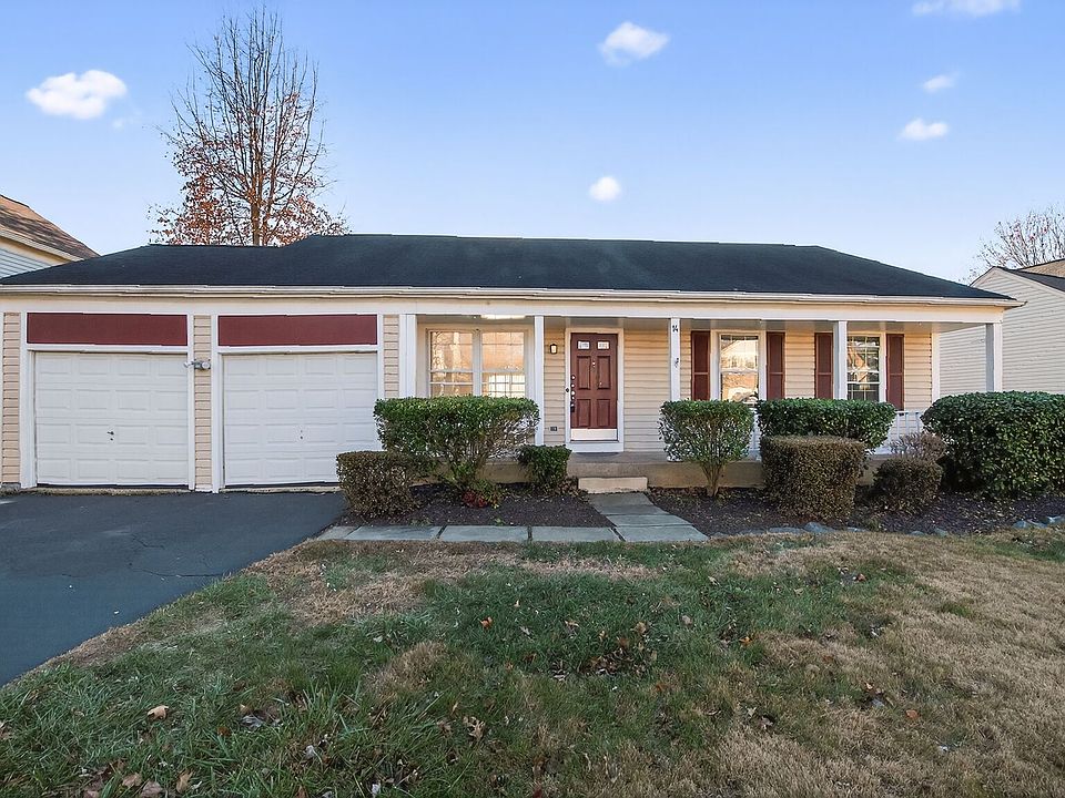 1st image of 14 Braxton Dr