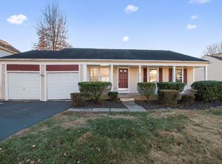 14 Braxton Dr, Sterling, VA 20165