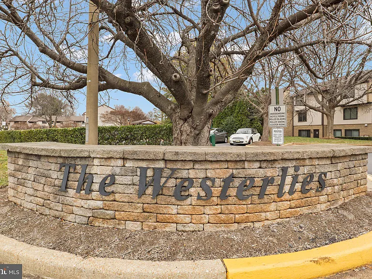 1751 Westwind Way #38B — Photo 28