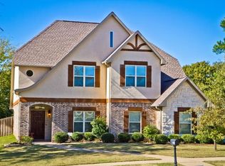 644 Abbey Rd, Lindale, TX 75771