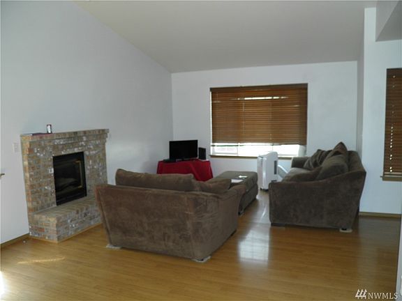 2nd image of 32120 Union Dr