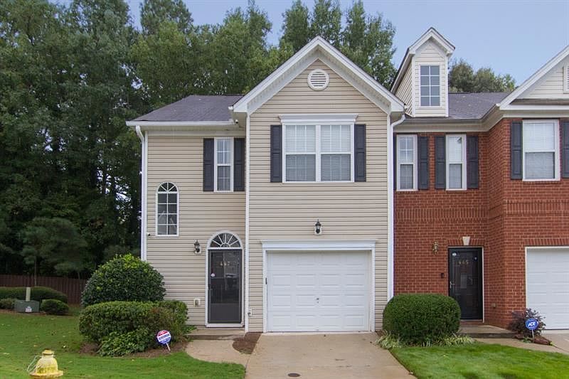 1st image of 447 Lantern Wood Dr #0