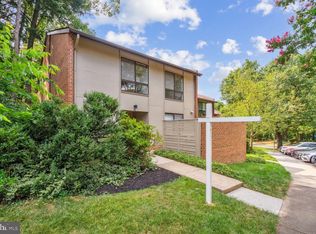 11617 Hunters Green Ct, Reston, VA 20191