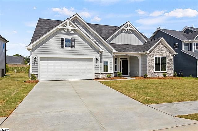 1st image of 204 Kayfield Farms Dr