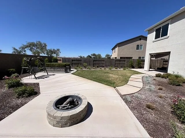 1229 Traverse Dr S — Photo 24