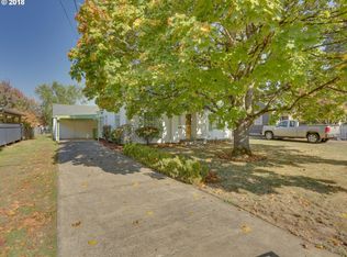 1549 E 2nd St, Newberg, OR 97132