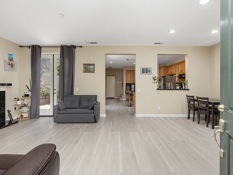 16507 Manassas St — Photo 4