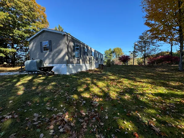 274 Graytown Road, Sedgwick, ME 04676