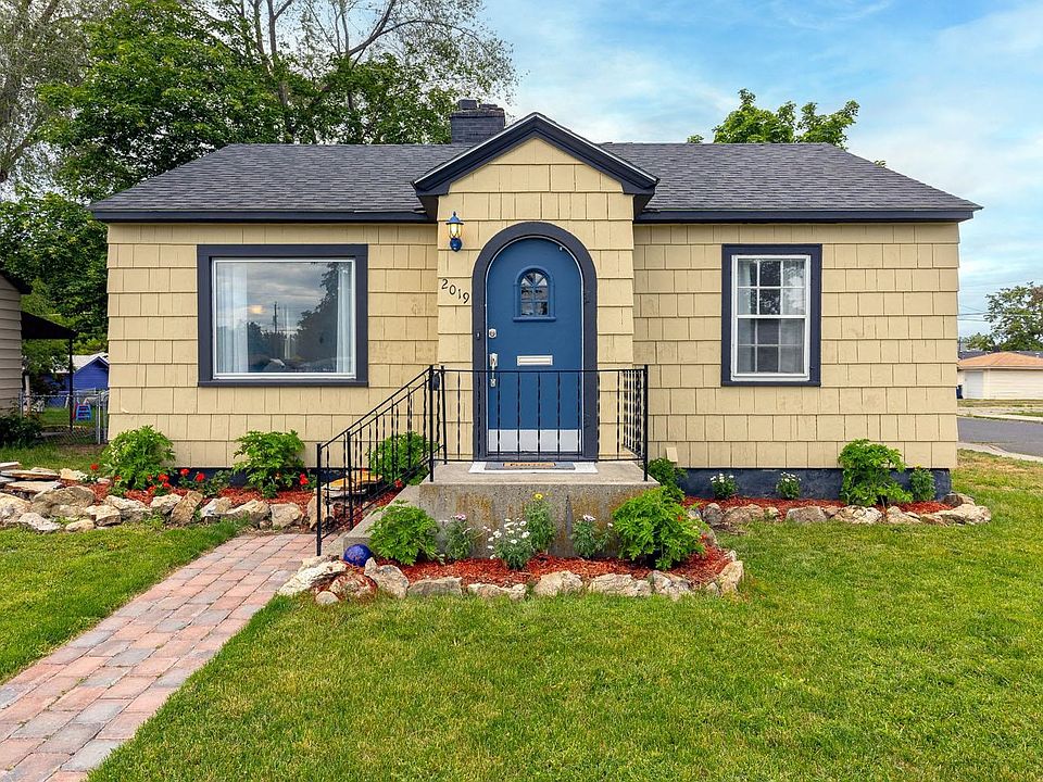 1st image of 2019 E South Crescent Ave