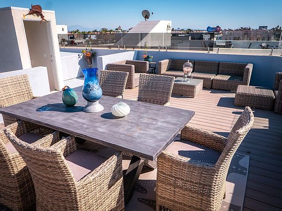 4th image of 16328-16332 N Pacific Ave #5d849b20b