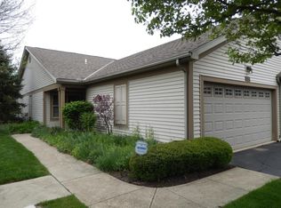 377 Crescent Ct, Westerville, OH 43081