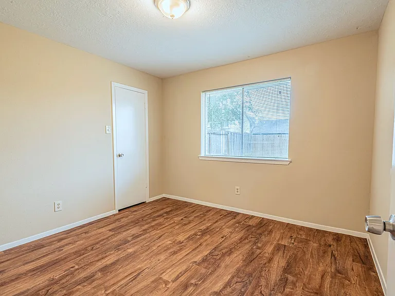2516 Orion Dr — Photo 15