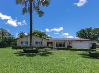 10900 SW 124th St, Miami, FL 33176