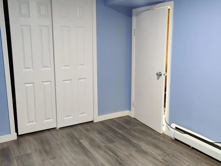 2712 Emerson Ave S #1 — Photo 23