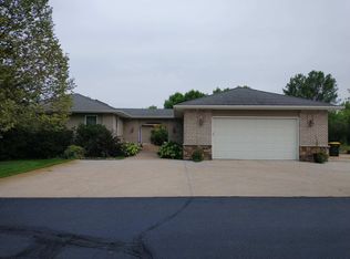 5733 111th Ave NE, Spicer, MN 56288