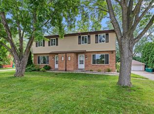 W151N11492 Potomac Cir #W151N11494, Germantown, WI 53022