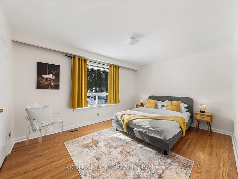 35 Caswell Dr — Photo 10