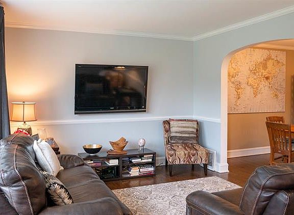 2nd image of 6148 N Odell Ave