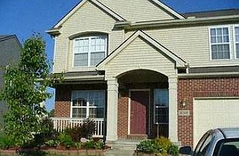 1st image of 8268 S Warwick Ct