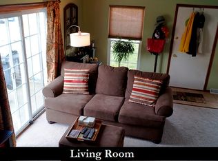 6500 Liberty Bell Dr, Brook Park, OH 44142