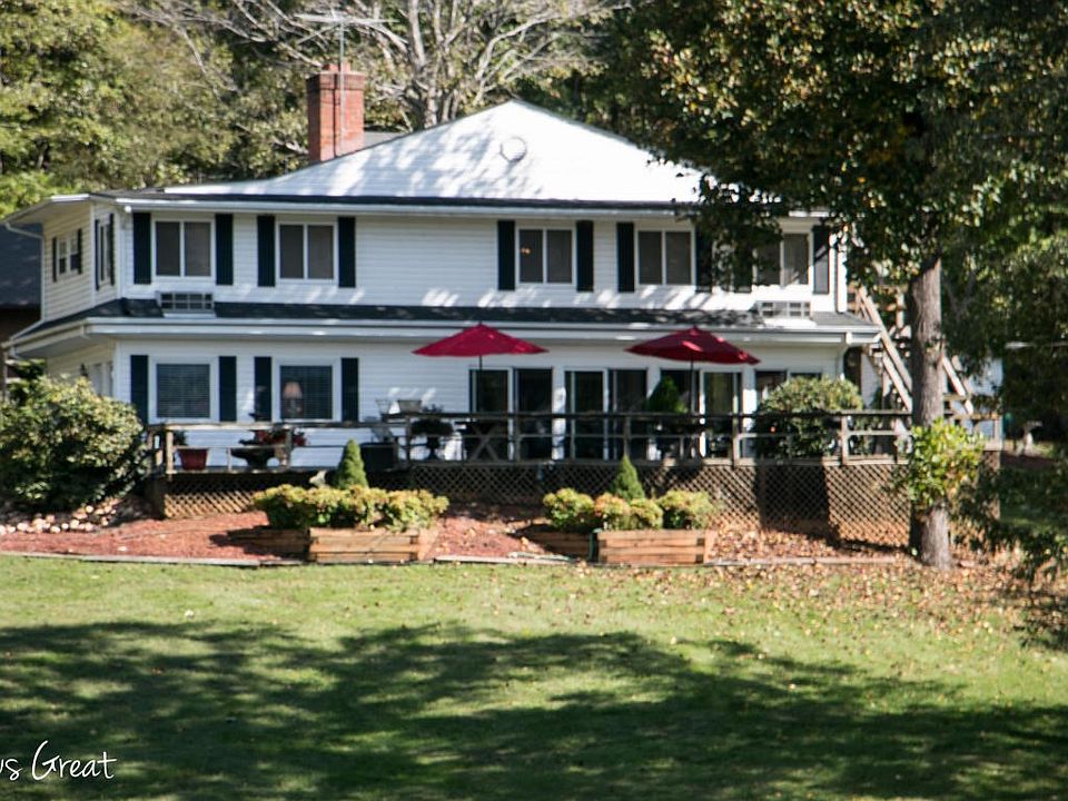 Welcome to 2405 Rucker Road