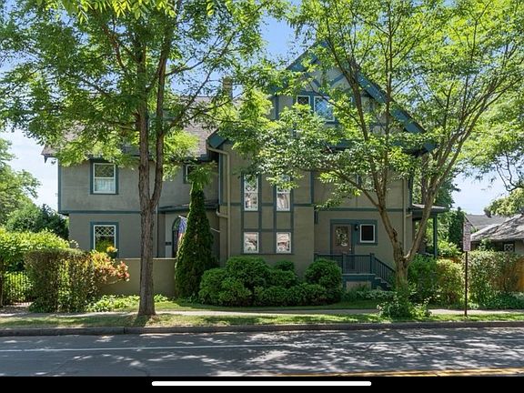 3rd image of 235 Culver Rd Unit 2