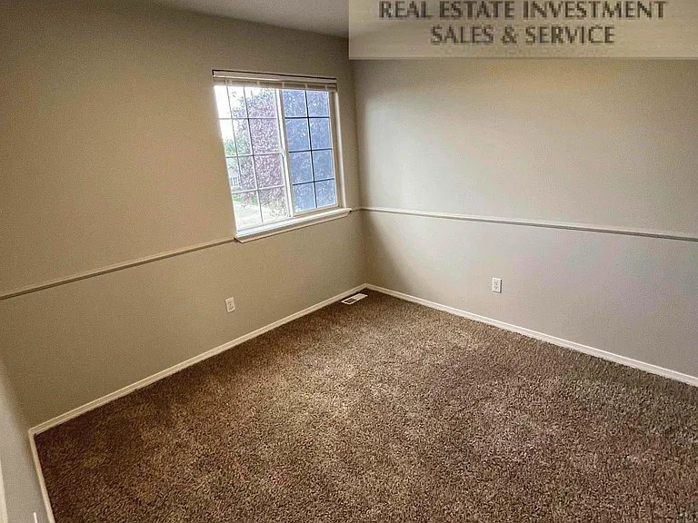14335 Shenandoah St — Photo 18