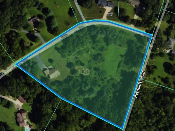 11125 Edgewood Rd, Bellevue, MI 49021