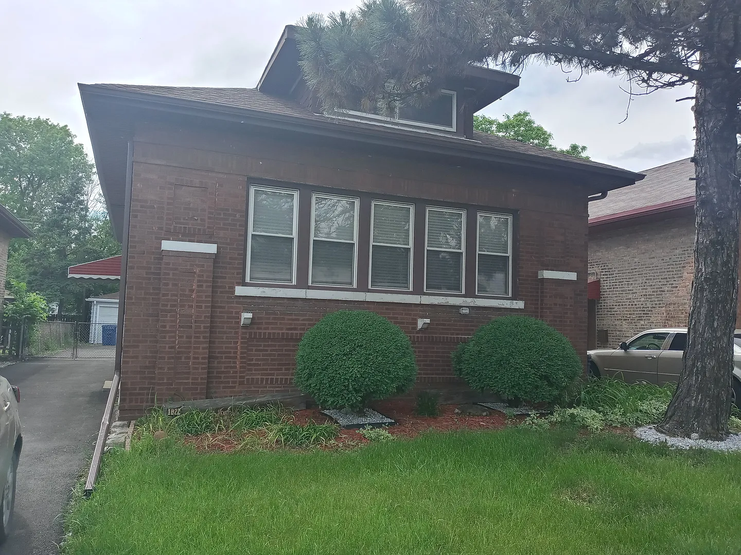 1822 S 1st Ave photo 1