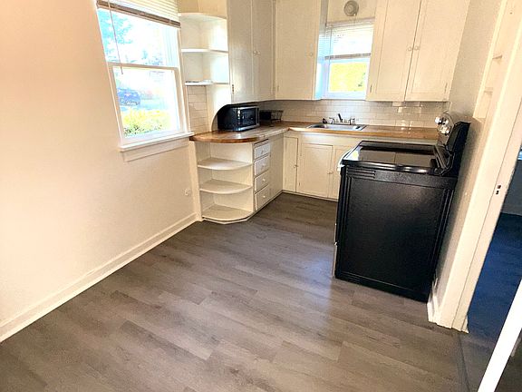 5th image of 717 N 86th St APT 1