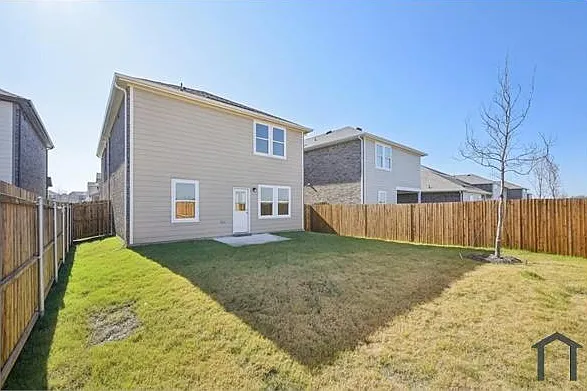 5 bed, $3,200 — Photo 4