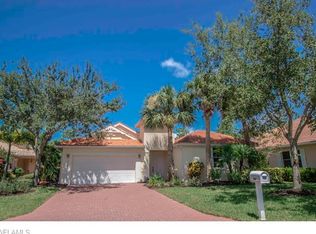 14564 Sterling Oaks Dr, Naples, FL 34110