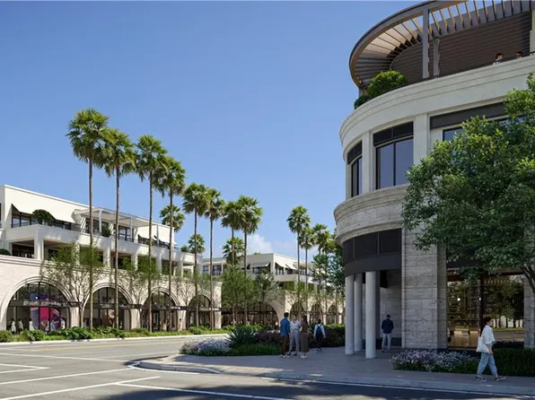 1075 6th AVE S #305, NAPLES, FL 34102