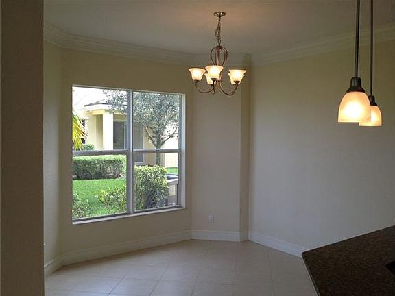 3rd image of 6124 NW Argyll Ln