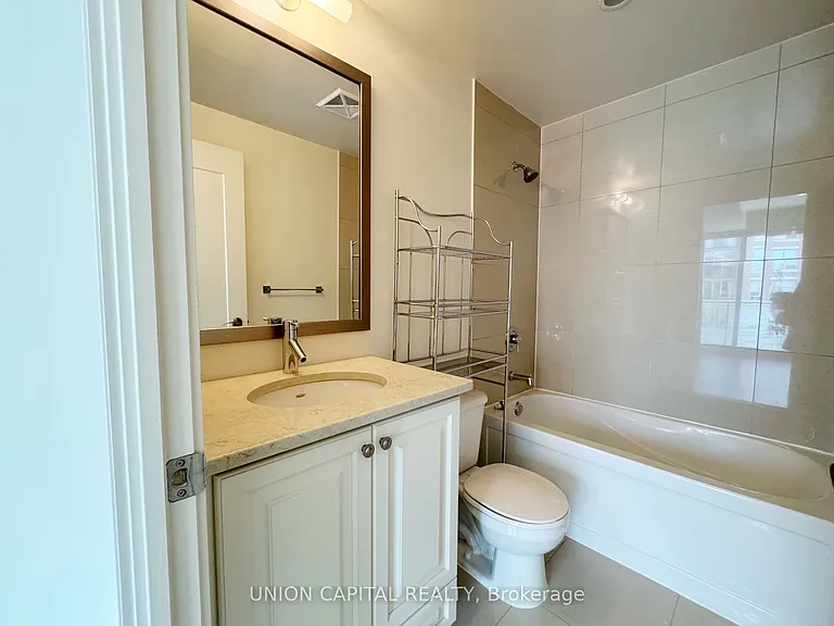 825 Church St #312 — Photo 5
