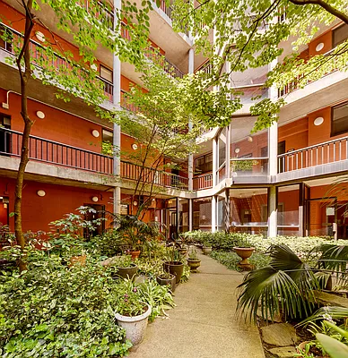 Sold by Compass | media 9
