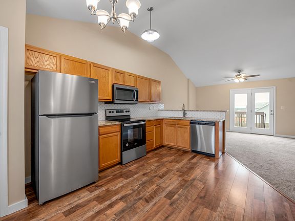 4th image of 500 Platt Dr