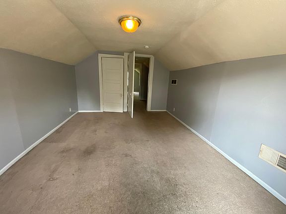 2nd image of 1018 Bellemeade Ave