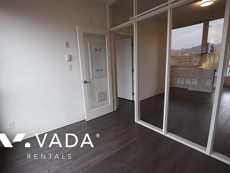 138 Hastings St E #301 — Photo 3