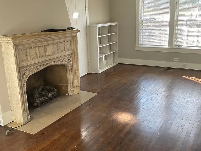 438 S Margin St — Photo 5