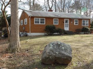 11 Jaspa Rd, Shelter Island, NY 11964