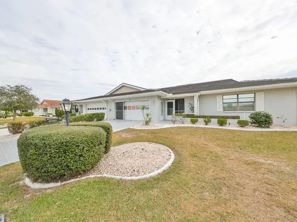 1601 Woodmar Dr, Sun City Center, FL 33573