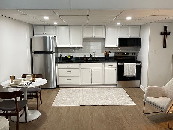 4th image of 74 Church St #6N