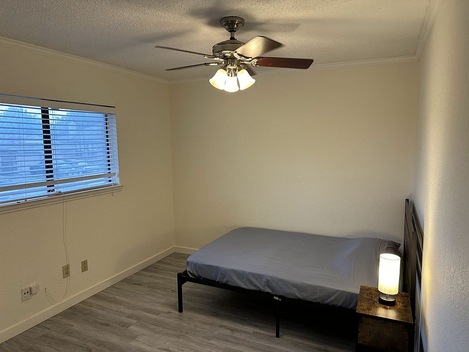 1st image of 2600 Shasta Ct #11256101