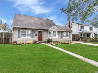 59 Azalea Rd, Levittown, NY 11756